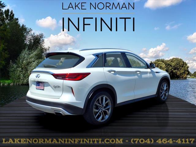 Photo of 2021 Majestic White INFINITI QX50