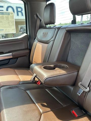 Photo of 2025 White Metallic Ford F-250