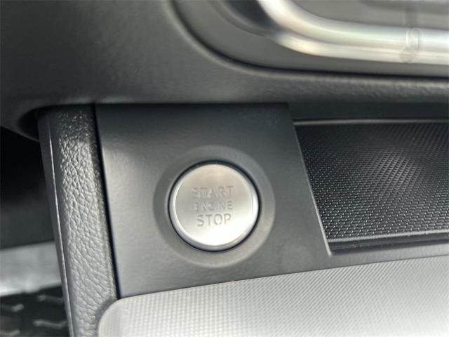 Photo of 2025 Mythos Black Metallic Audi Q5