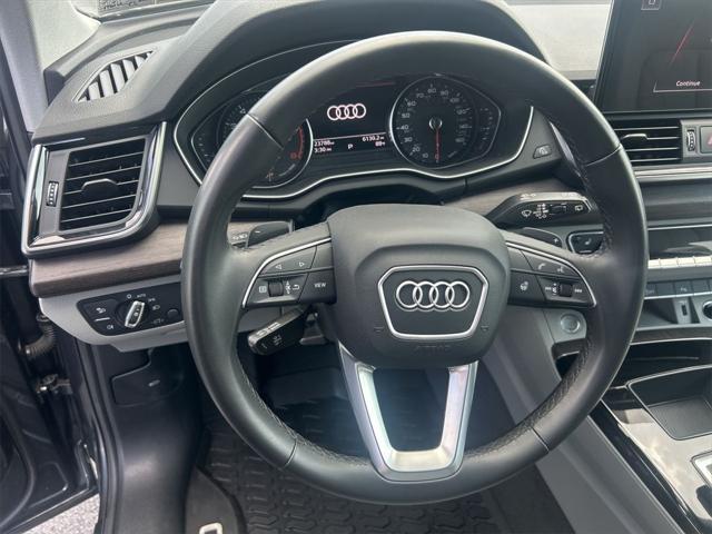 Photo of 2022 Daytona Gray Pearl Effect Audi Q5