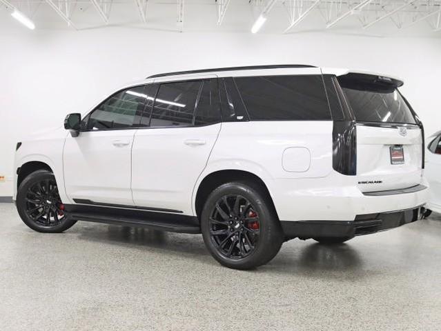 Photo of 2021 Crystal White Tricoat Cadillac Escalade