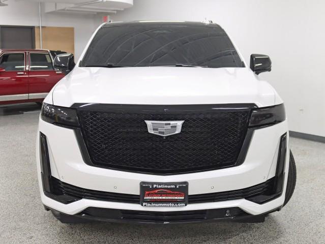 Photo of 2021 Crystal White Tricoat Cadillac Escalade
