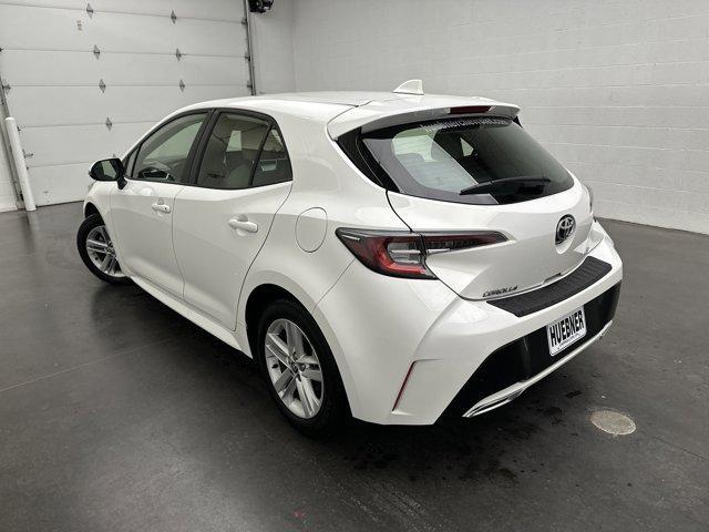 Photo of 2022 White Toyota Corolla Hatchback