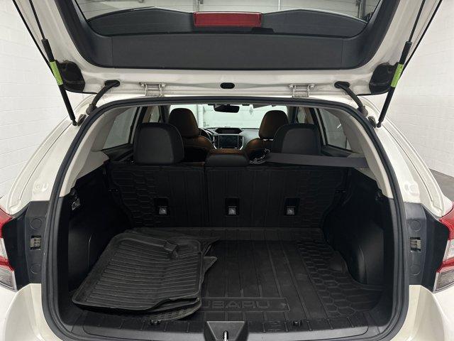 Photo of 2018 Crystal White Pearl Subaru Crosstrek