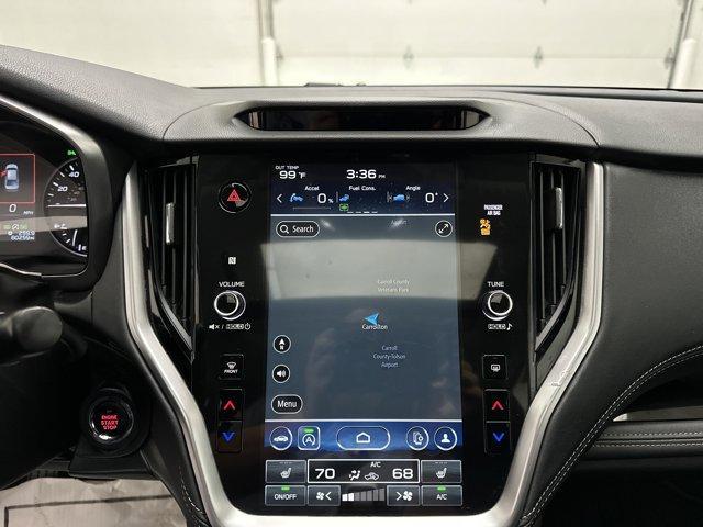 Photo of 2023 Crystal White Pearl Subaru Legacy