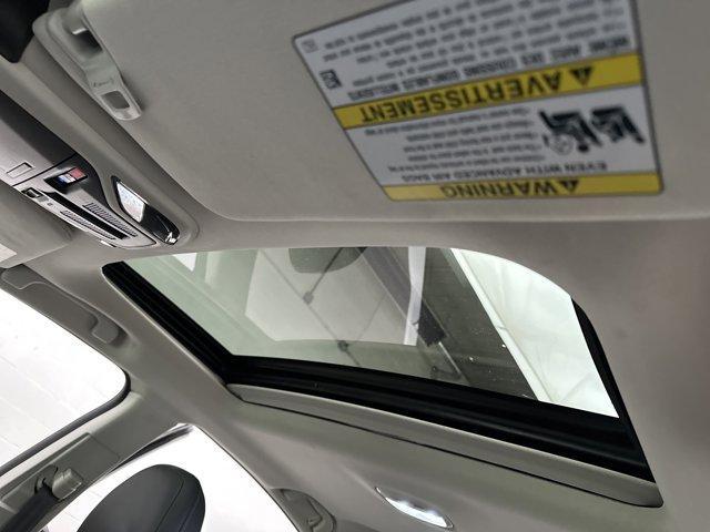 Photo of 2023 Crystal White Pearl Subaru Legacy