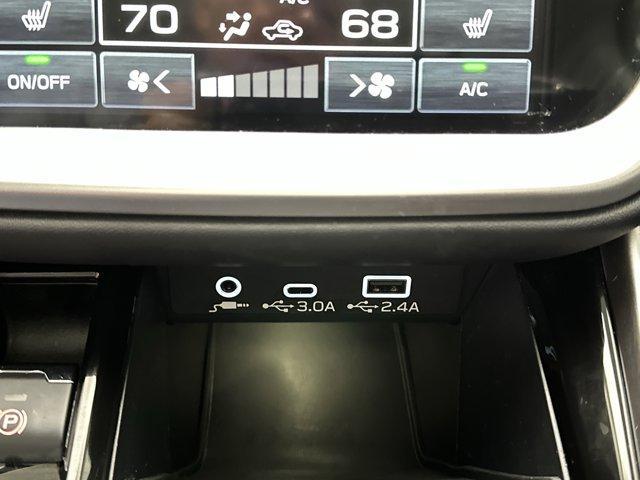 Photo of 2023 Crystal White Pearl Subaru Legacy