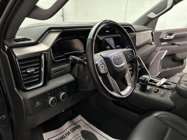 Photo of 2024 Onyx Black GMC Sierra 1500