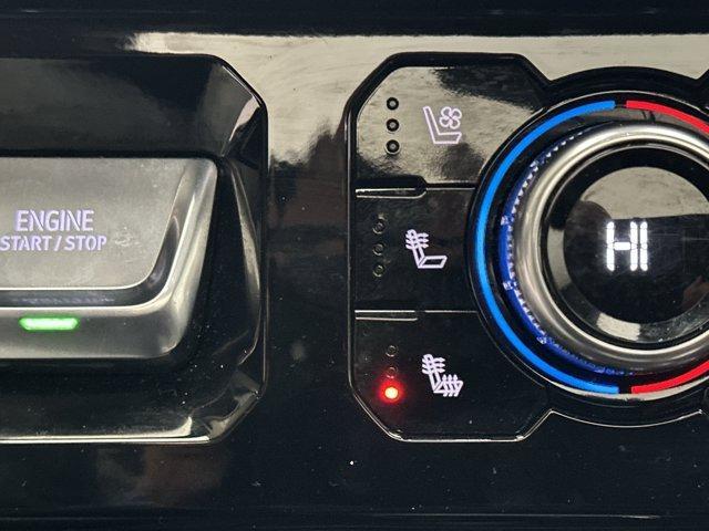 Photo of 2024 Onyx Black GMC Sierra 1500