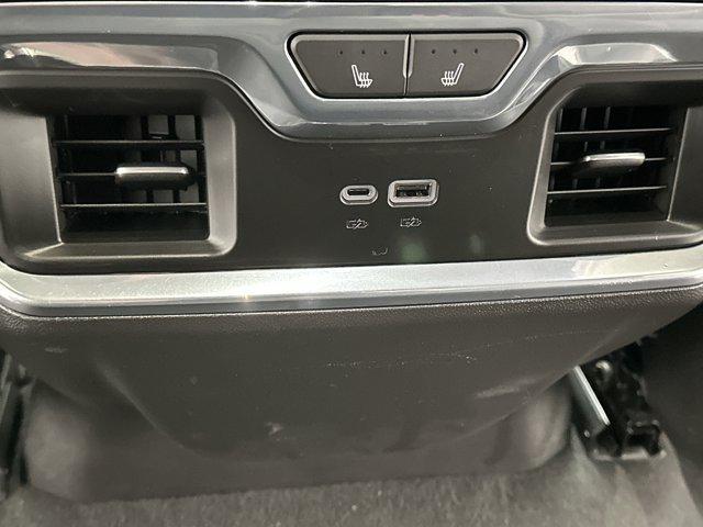 Photo of 2024 Onyx Black GMC Sierra 1500