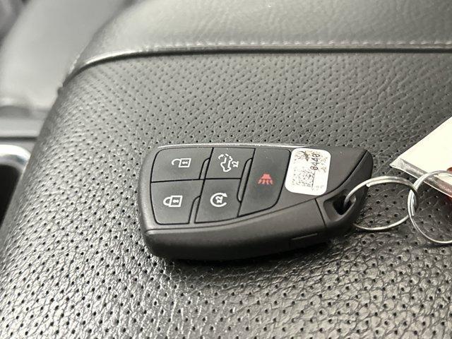 Photo of 2024 Onyx Black GMC Sierra 1500