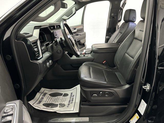 Photo of 2024 Onyx Black GMC Sierra 1500