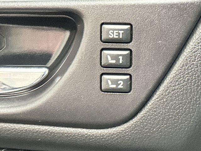 Photo of 2019 Crystal White Pearl Subaru Outback
