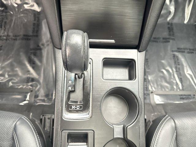 Photo of 2019 Crystal White Pearl Subaru Outback