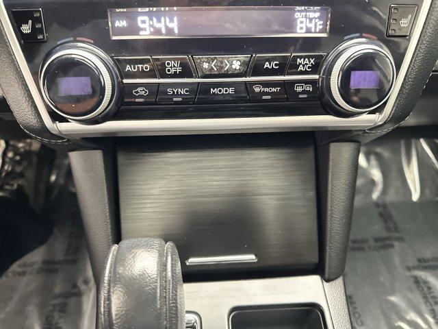 Photo of 2019 Crystal White Pearl Subaru Outback