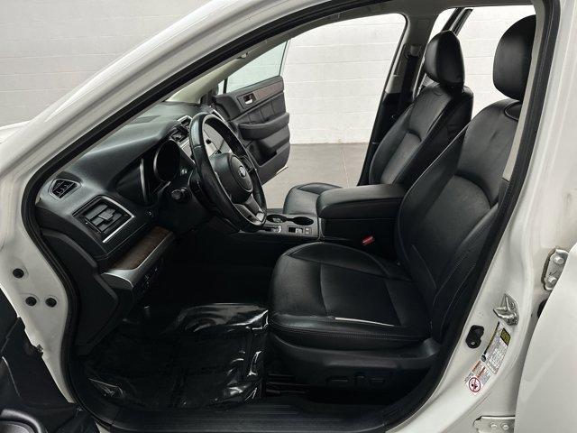 Photo of 2019 Crystal White Pearl Subaru Outback
