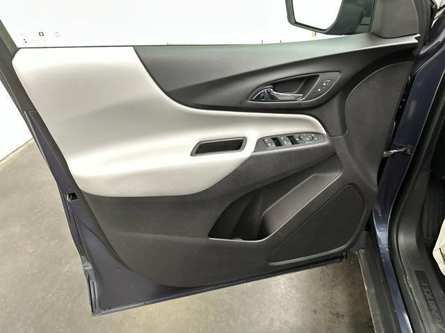 Photo of 2019 Storm Blue Metallic Chevrolet Equinox