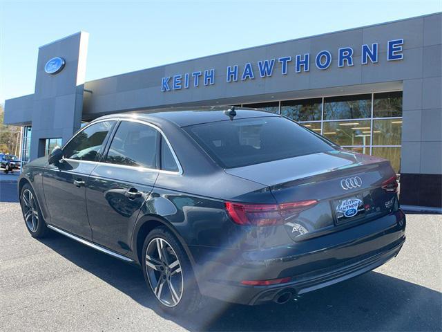 Photo of 2017 Manhattan Gray Metallic Audi A4