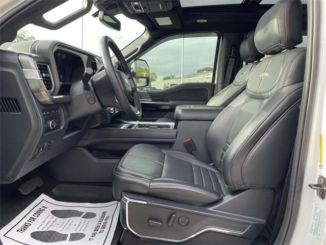 Photo of 2024 Star White Metallic Tri-Coat Ford F-250