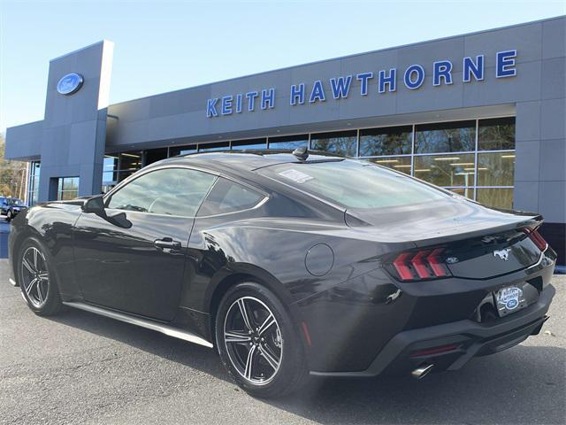 Photo of 2025 Shadow Black Ford Mustang