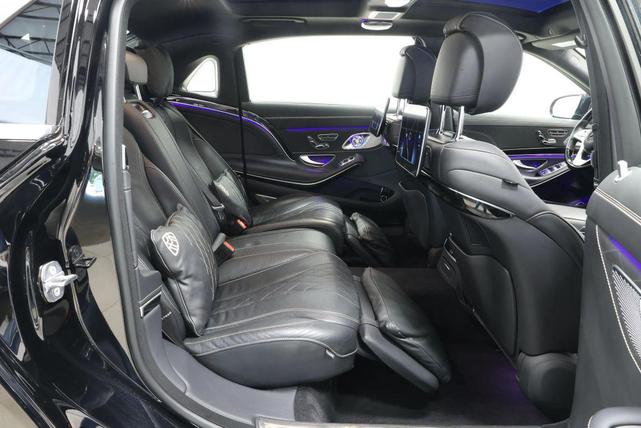 Photo of 2019 Black Mercedes-Benz Maybach S 560