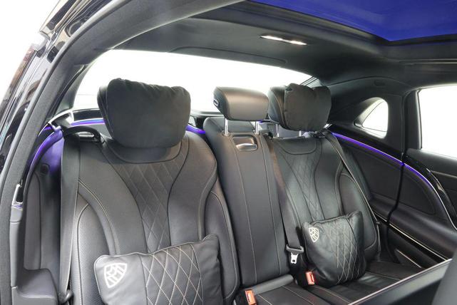 Photo of 2019 Black Mercedes-Benz Maybach S 560