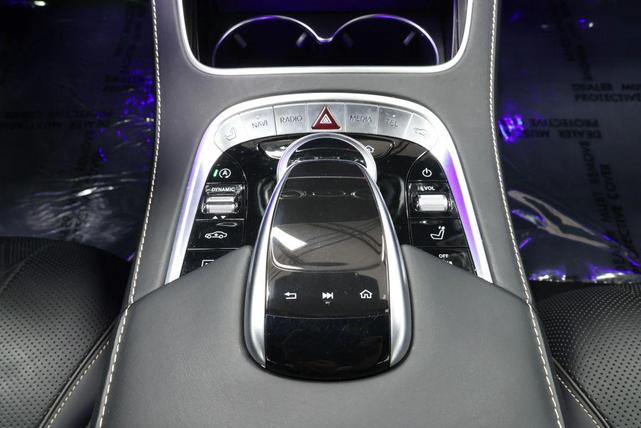 Photo of 2019 Black Mercedes-Benz Maybach S 560