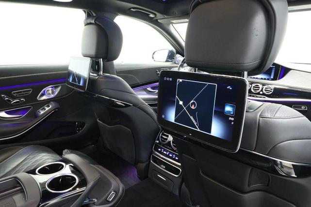 Photo of 2019 Black Mercedes-Benz Maybach S 560