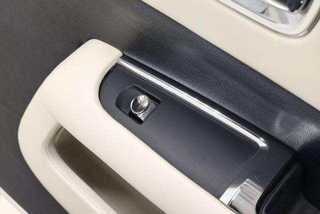 Photo of 2014 Blue Rolls-Royce Wraith