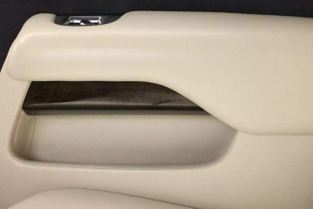 Photo of 2014 Blue Rolls-Royce Wraith