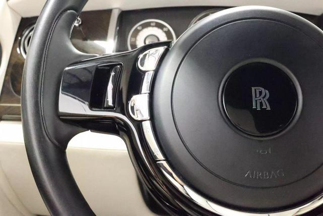 Photo of 2014 Blue Rolls-Royce Wraith