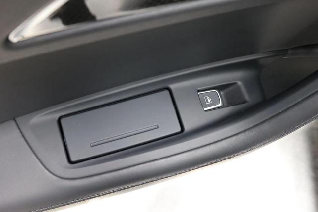 Photo of 2014 Blue Audi S6