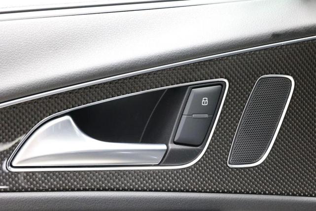 Photo of 2014 Blue Audi S6