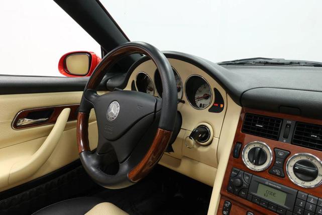 Photo of 2003 Red Mercedes-Benz SLK-Class
