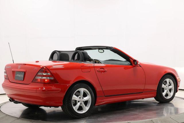 Photo of 2003 Red Mercedes-Benz SLK-Class