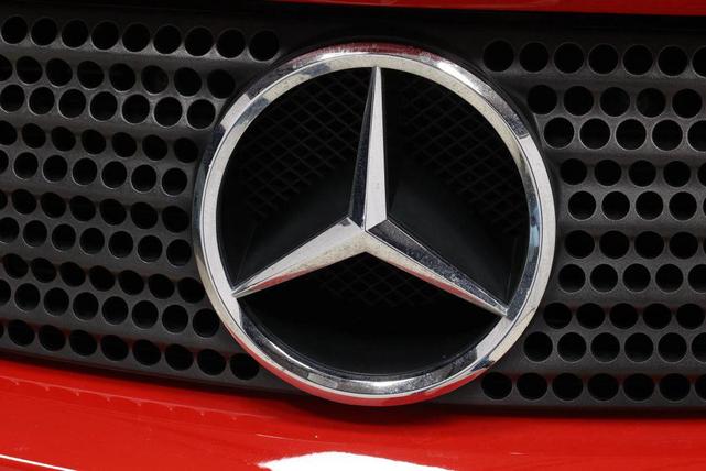 Photo of 2003 Red Mercedes-Benz SLK-Class