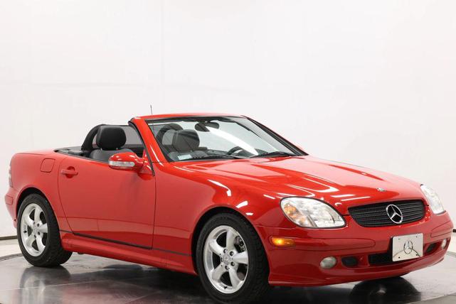 Photo of 2003 Red Mercedes-Benz SLK-Class