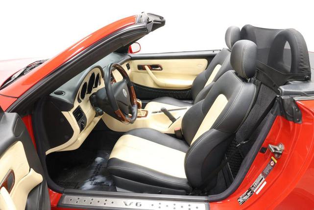 Photo of 2003 Red Mercedes-Benz SLK-Class