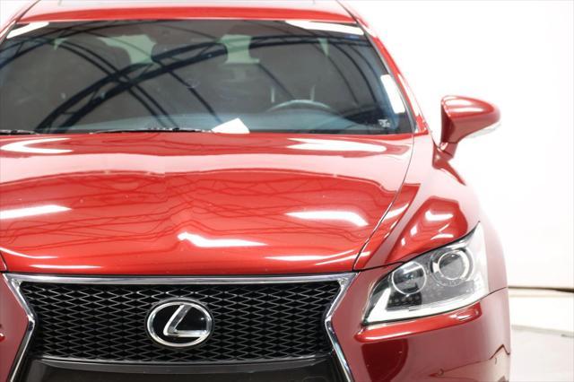 Photo of 2013 Matador Red Mica Lexus LS 460