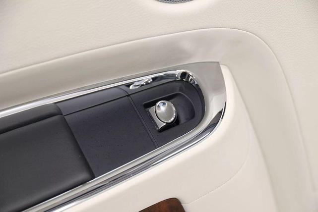 Photo of 2012 Silver Rolls-Royce Ghost