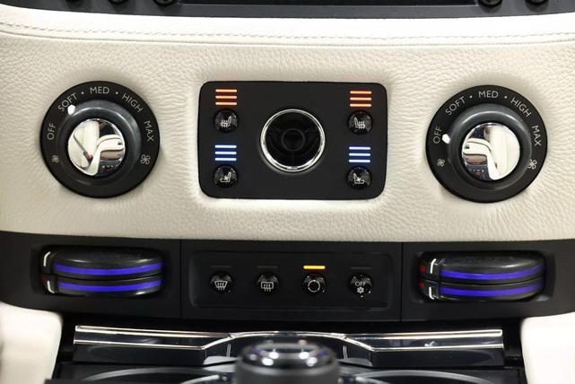 Photo of 2012 Silver Rolls-Royce Ghost