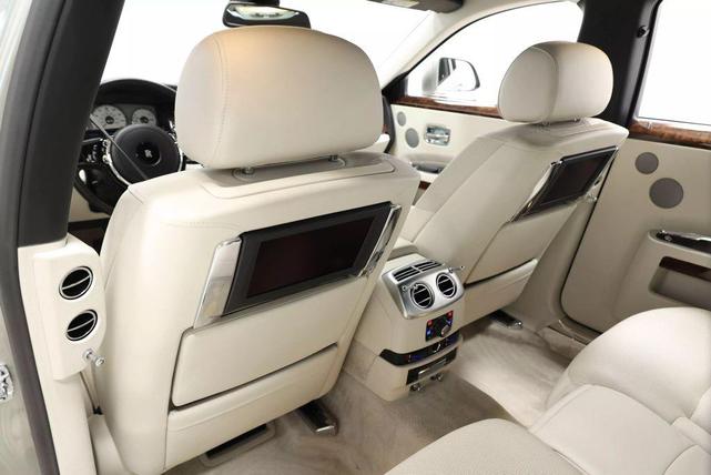Photo of 2012 Silver Rolls-Royce Ghost