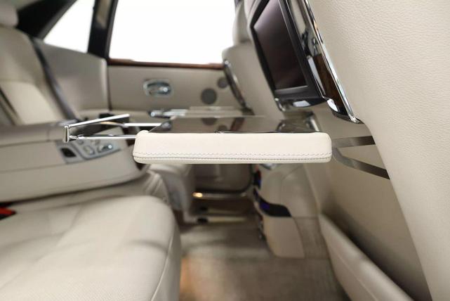 Photo of 2012 Silver Rolls-Royce Ghost