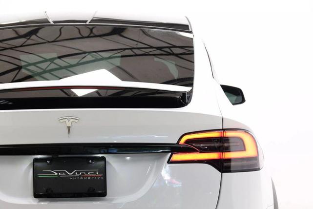Photo of 2022 Pearl White Multi-Coat Tesla Model X