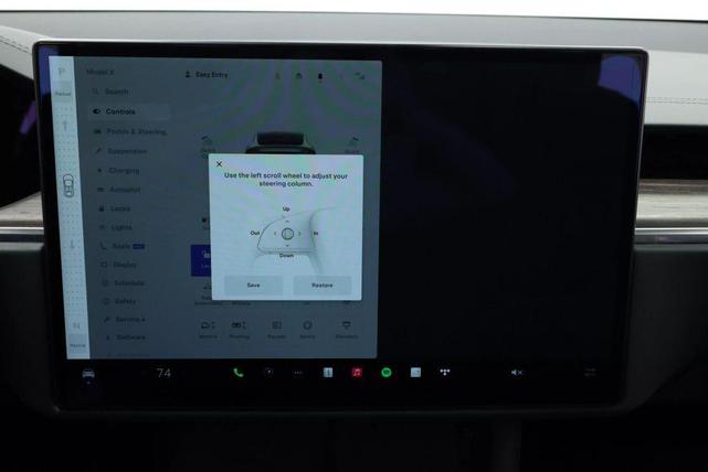 Photo of 2022 Pearl White Multi-Coat Tesla Model X