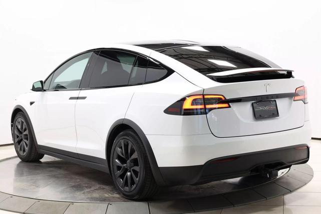 Photo of 2022 Pearl White Multi-Coat Tesla Model X