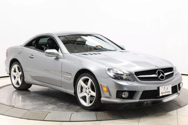 Photo of 2011 Steel Gray Metallic Mercedes-Benz SL-Class