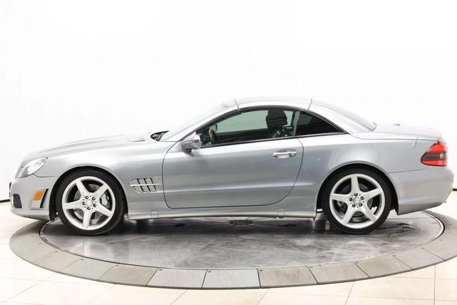 Photo of 2011 Steel Gray Metallic Mercedes-Benz SL-Class