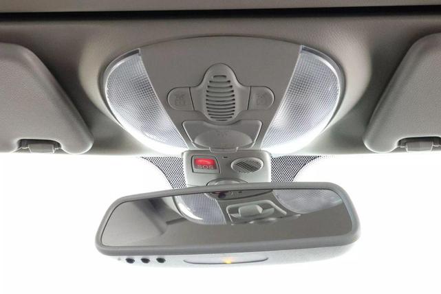 Photo of 2011 Steel Gray Metallic Mercedes-Benz SL-Class