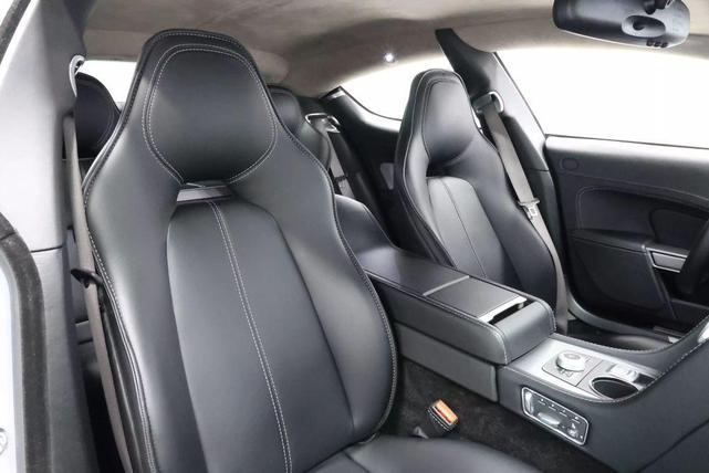Photo of 2011 Silver Aston Martin Rapide